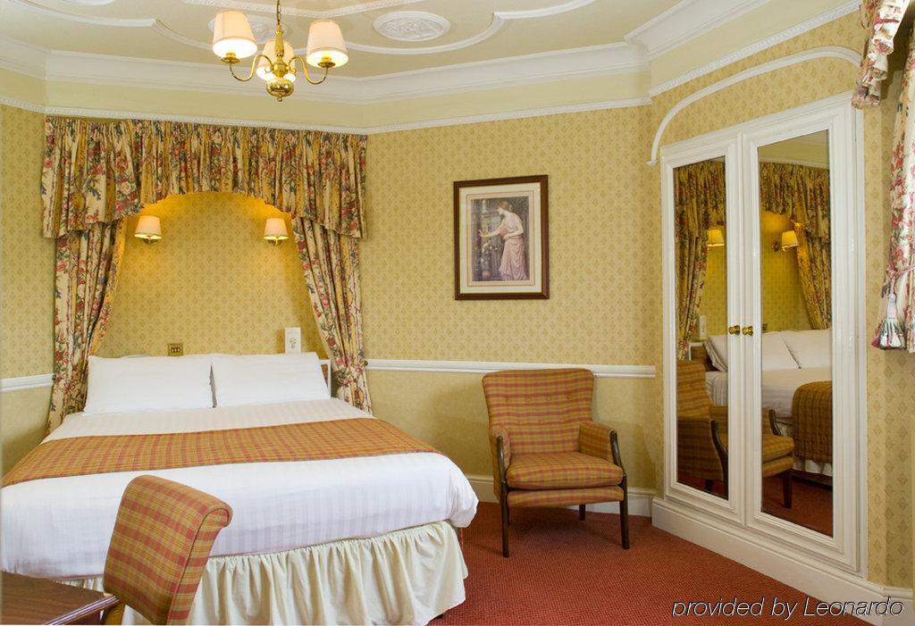 Quality Hotel Wolverhampton Habitación foto